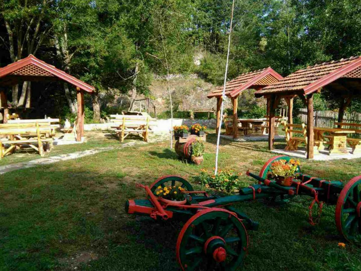 Seoski Turizam Zilicina Rogatica Exterior foto